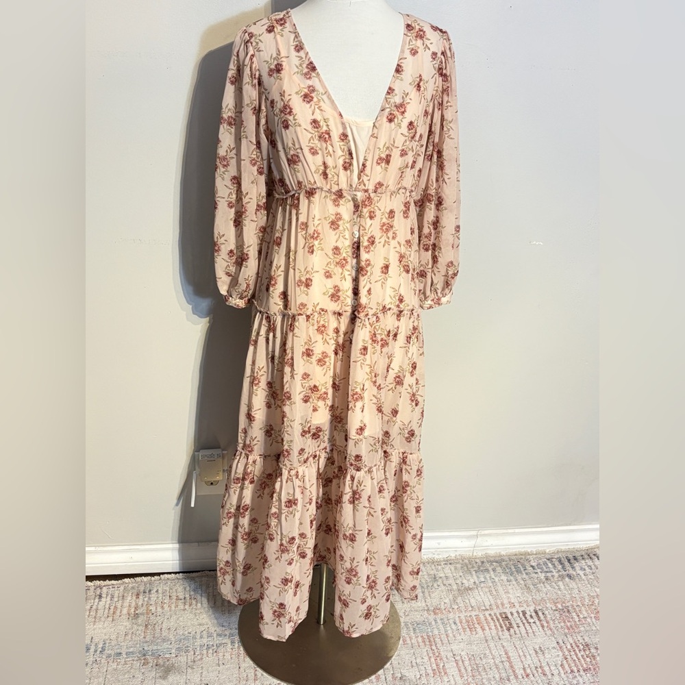 33. Deklan Maxi Dress by Saltwater Luxe NWT size Small